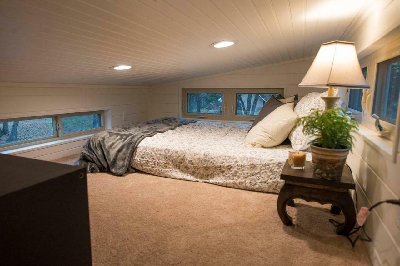 Montana Escape Elegant Tiny House In Waco Near Magnolia别墅 外观 照片