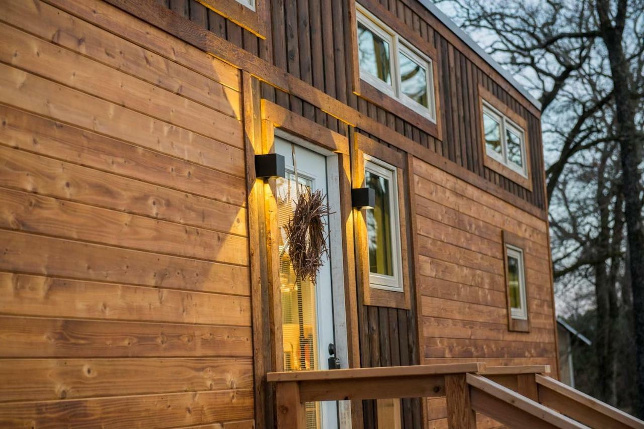 Montana Escape Elegant Tiny House In Waco Near Magnolia别墅 外观 照片